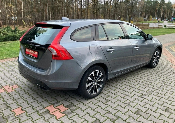 Volvo V60 cena 51900 przebieg: 250000, rok produkcji 2017 z Krapkowice małe 596
